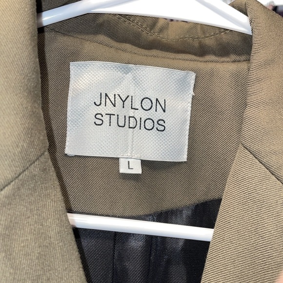 Unique One arm Long Heavy Trench Coat size Large NWOT - Picture 4 of 8